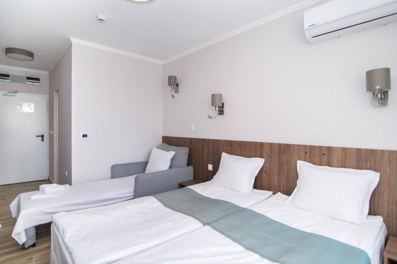 Cinema Hotel Primorsko Eksteriør bilde