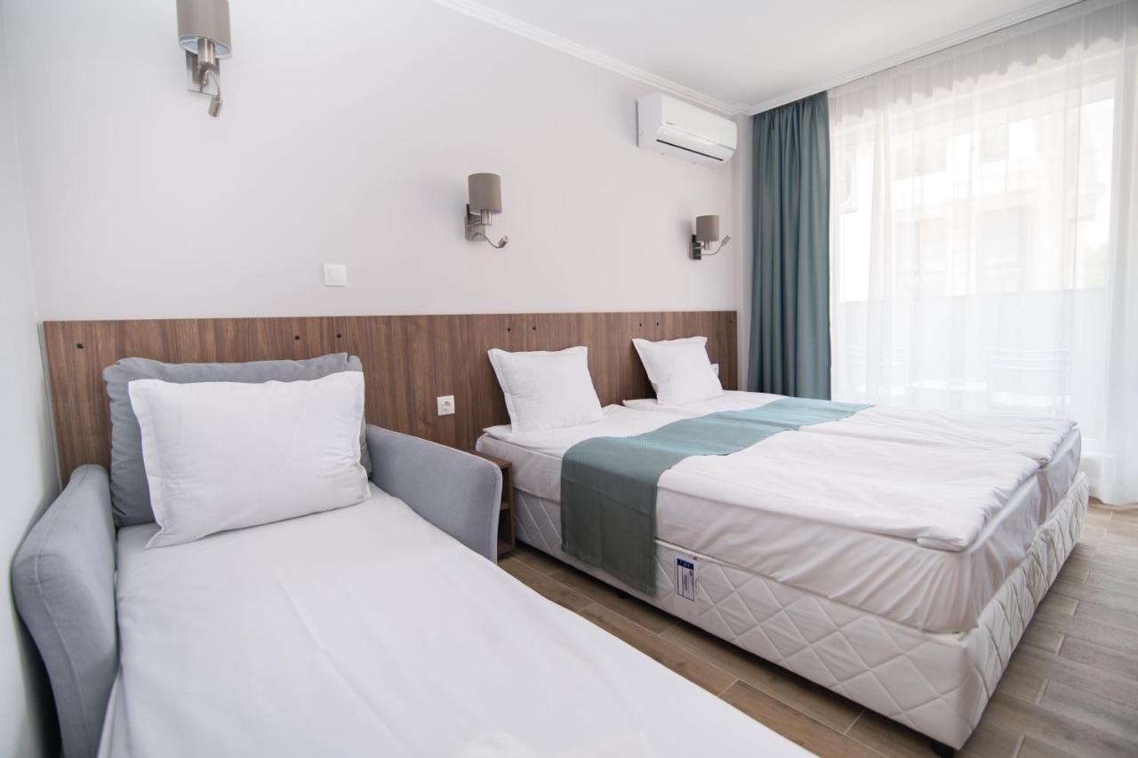 Cinema Hotel Primorsko Eksteriør bilde